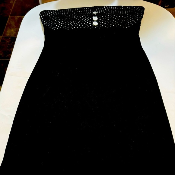 Taboo Dresses & Skirts - Taboo Black Dress With Polka Dot Bodice. Cocktail/Party Dress with Ultra Chic M